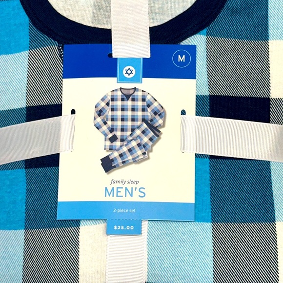 NWT Target Hanukkah Family Sleep 2 Pieces Pajamas Set Size M. - Picture 2 of 4